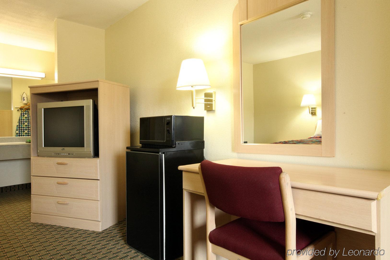 Americas Best Value Inn Cabot Rom bilde